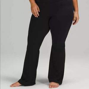 Lululemon Groove Super-High-Rise Flared Pant 4